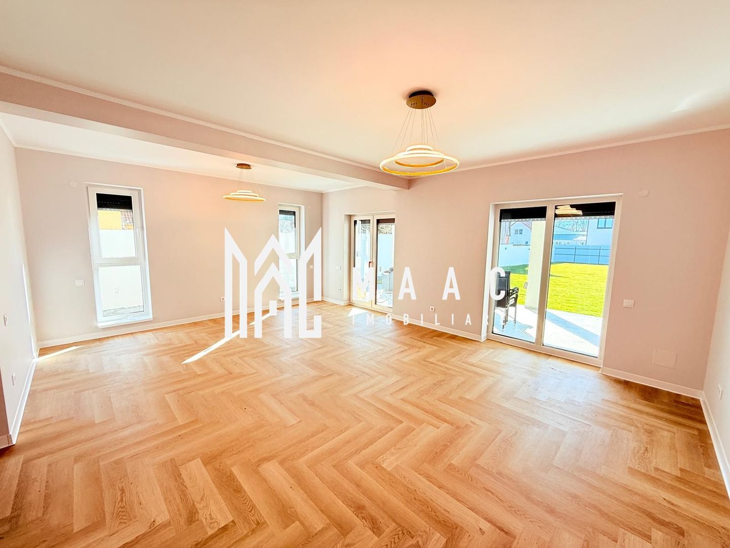 Casa individuala | 4 camere | La cheie | 644 MP | Selimbar - Poză 8