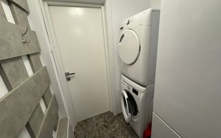 Apartament cu 2 camere, decomandat, 65mp, Zona Ultracentral - Poză 13