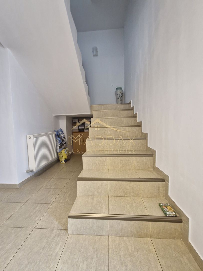 Vilă *5 camere // Cartier Ion Creangă // Sector 2 - Poză 18
