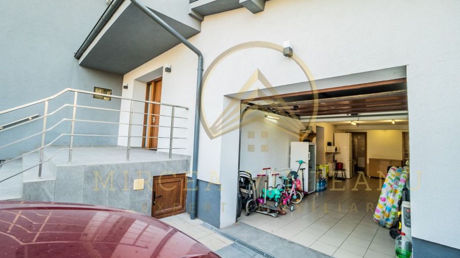 Palazu Mare / Elvila -  Vanzare Vila  D+P+1E cu teren de 996 mp - Poză 59