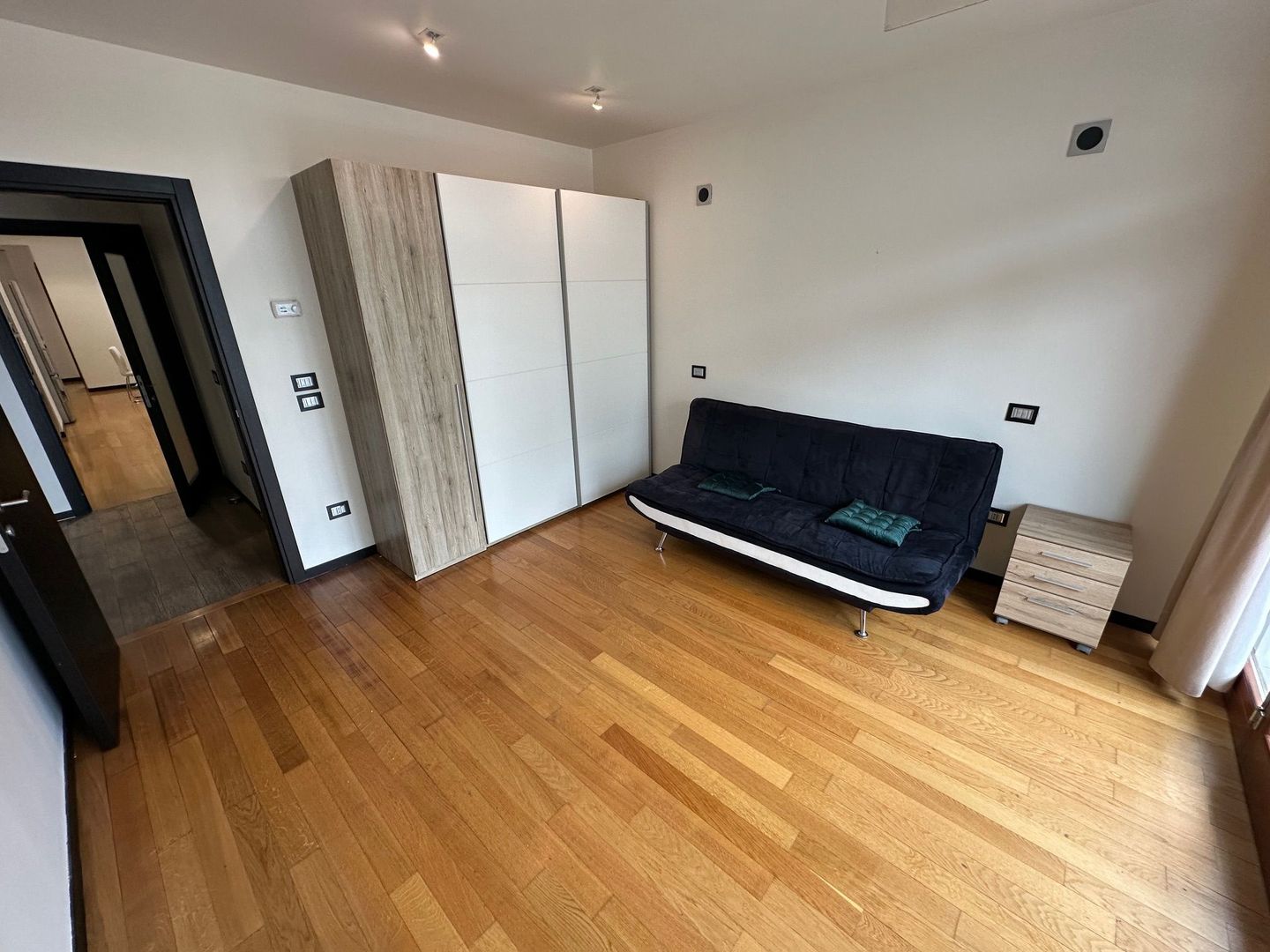 Apartament cu 5 camere în zona Brancoveanu - Poză 19