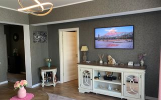 Vand apartament de lux - Poză 2