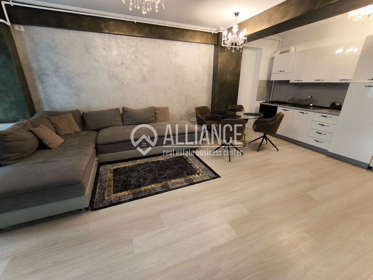 MAMAIA apartament superb cu 2 camere! - Poză 5
