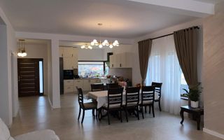 Casa ultrafinisata 199 mp utili garaj si teren 410 mp in Cisnadioara - Poză 11