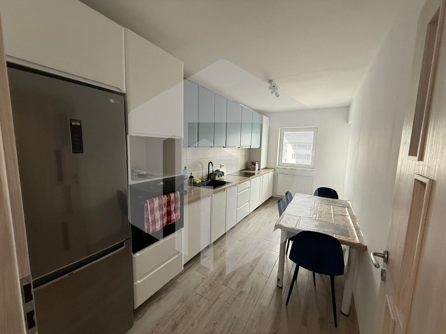 Apartament 2 Camere - Etaj 3 - Selimbar - Prima inchiriere - Poză 12