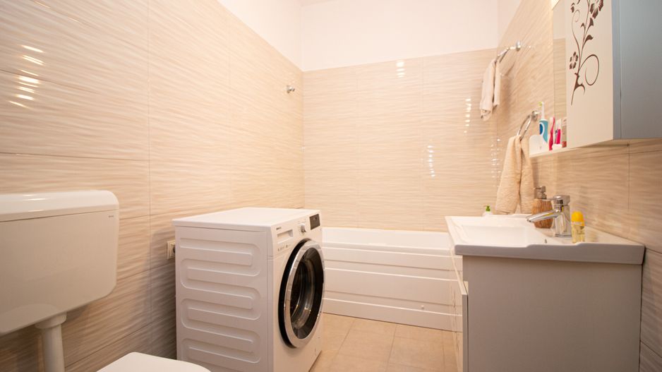 Apartament de vanzare 3 camere Cartierul Latin Prelungire Ghencea - Poză 16