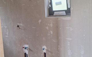 Casa modernă în Feleacu, cu teren de 850 mp, terasă generoasă și curte amenajată - Poză 4