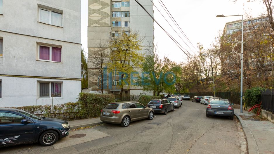 Apartament de vânzare etajul 3, str. Alecu Russo, Bacău - Poză 24