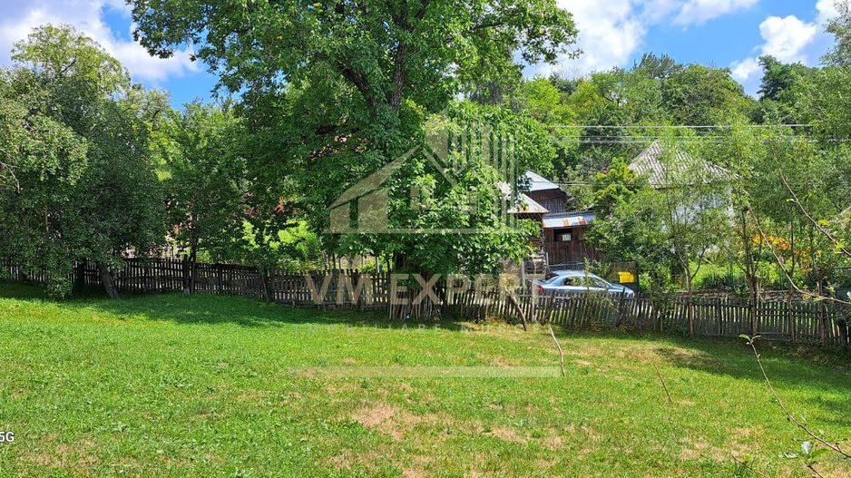 TEREN INTRAVILAN 1255 MP, LERESTI, ARGES - Poză 1