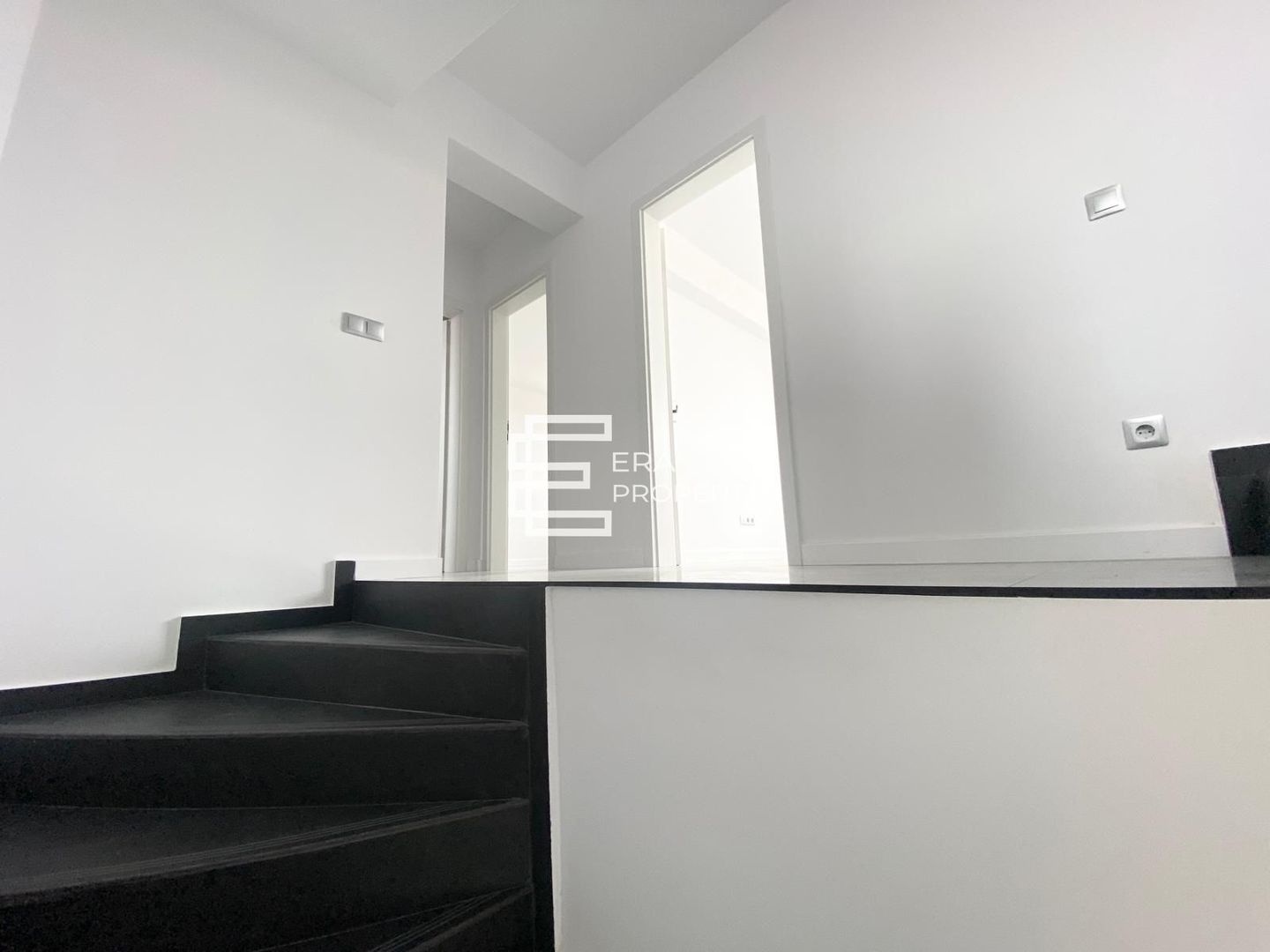 Casă intabulată, 5 camere, curte, pompă de căldură – la cheie- Cristian - Poză 7