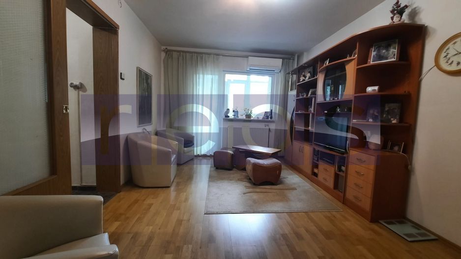 VANZARE 4 CAMERE SEMIDECOMANDAT - DRUMUL TABEREI - Poză 2