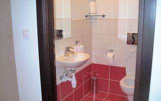 Apartament cu 3 camere în zona Dristor - Poză 13