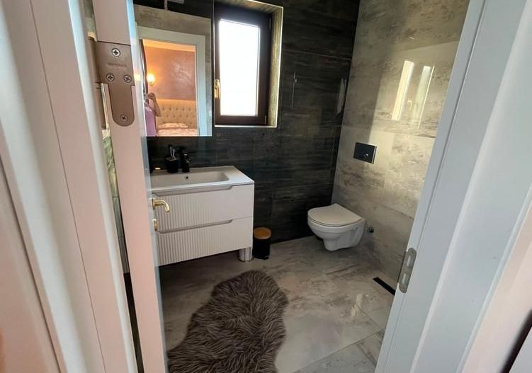 Duplex complet utilat și mobilat toate utilitățile pe Calea Urseni - Poză 10