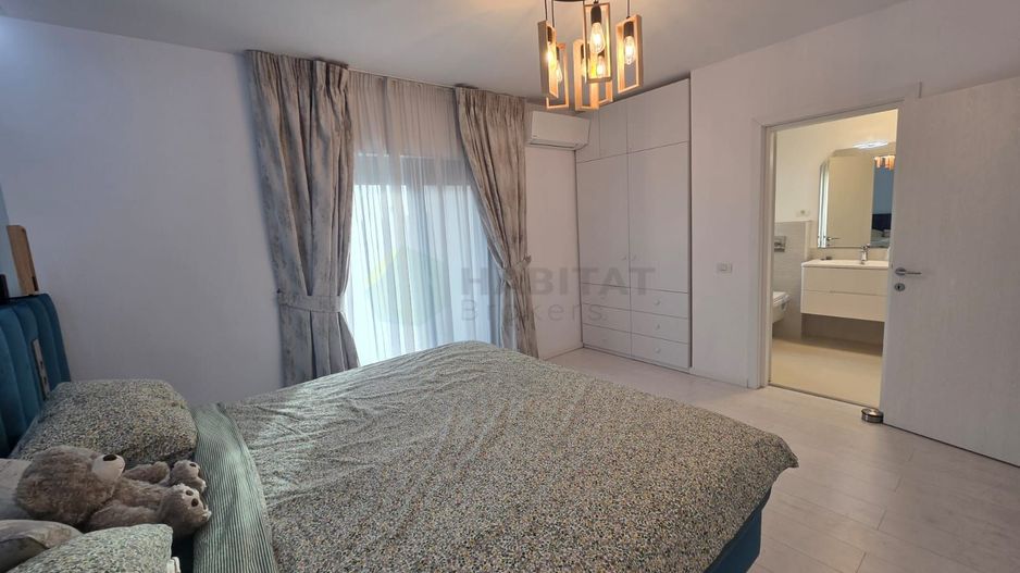 Vilă  cu mansardă, piscină și design modern – Tunari - Poză 17