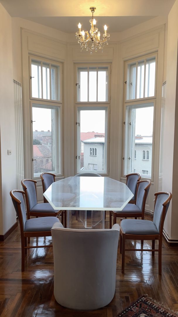 Apartament 5 camere , cladire istorica , renovat complet. - Poză 4