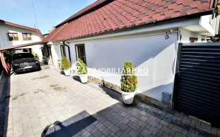 Casa 6 camere, 150mp.utili,527mp teren, zona semicentral - Poză 22