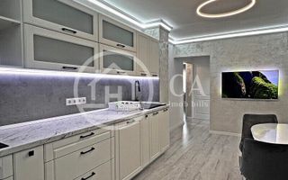 Apartament de inchiriat cu 3 camere in zona Decebal, Oradea - Poză 3