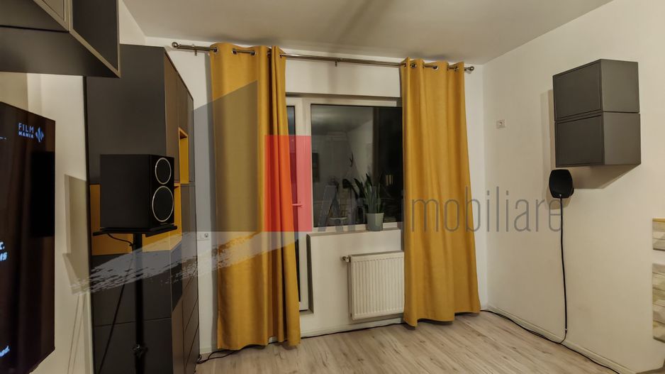 Apartament cu doua camere de vanzare -Pacii-cu centrala - Poză 4