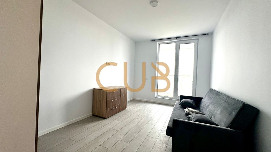 2cam mobilat+utilat | bloc nou,centrala, parcare,lift | Giroc - IQ - Poză 3