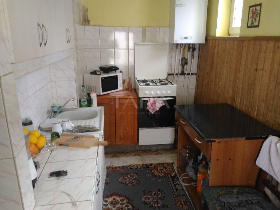 Casă cu teren generos în Andrei Mureșanu - Poză 5