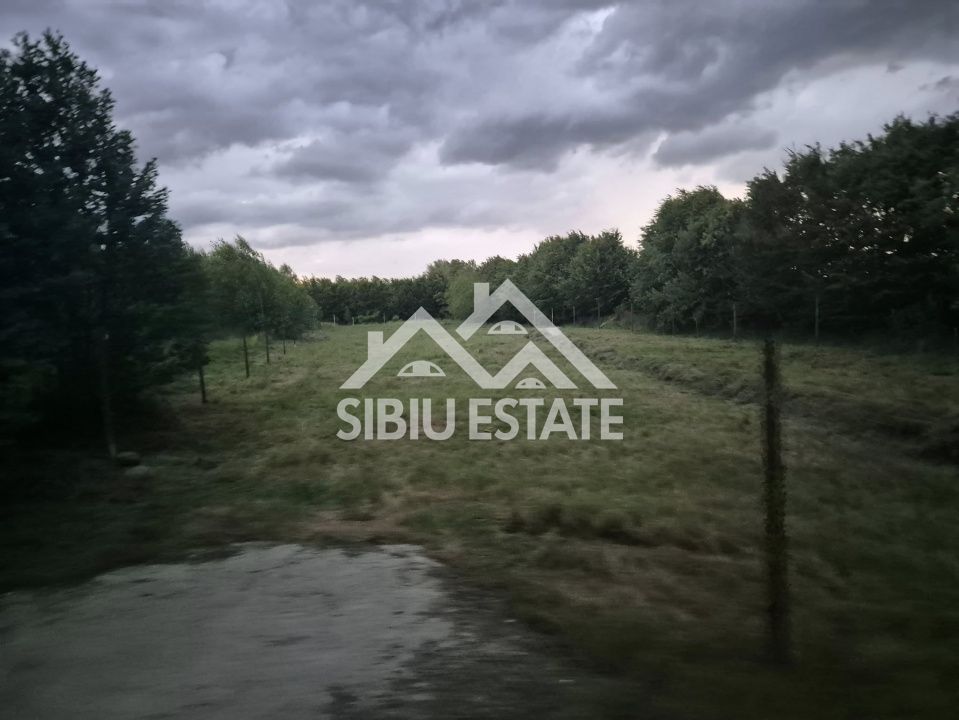 Teren de vânzare cu autorizatie de constructie pe Valea Avrigului, Sibiu! - Poză 3