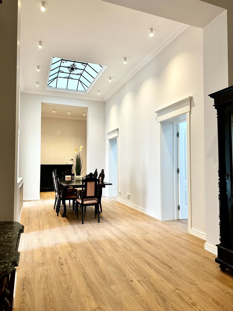 Magheru: 5 camere cu băi proprii – ideal business sau birouri - Poză 7