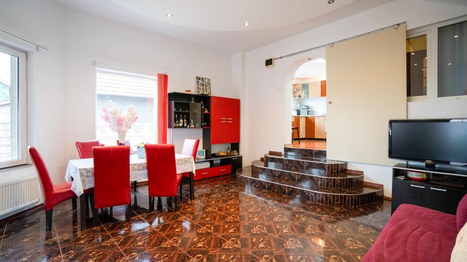 Casa cu 4 camere si 1000 mp teren Santandrei - Poză 4