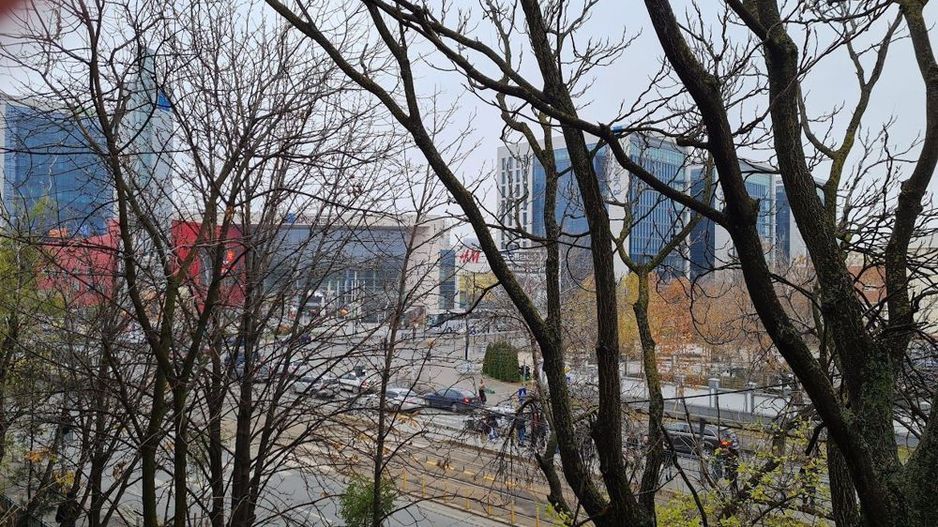 Apartament 3 camere AFI Cotroceni, bloc 4 etaje, constr. 1993 / SCHIMB cu casa - Poză 2