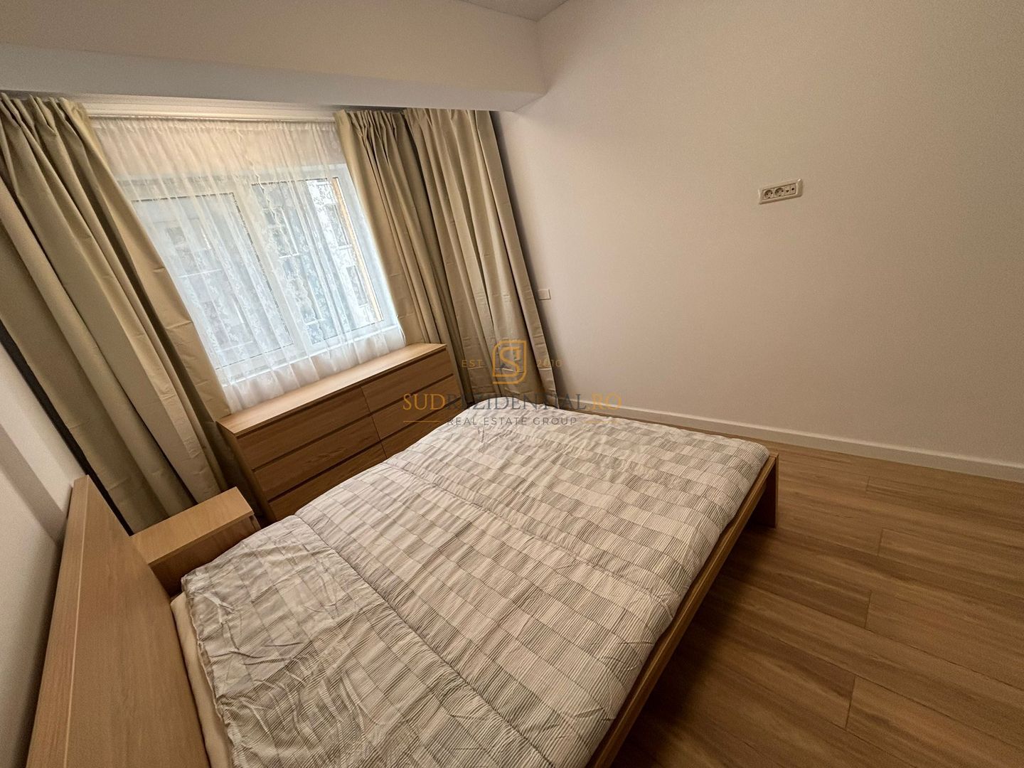 Inchiriere apartament 2 camere, mobilat, utilat, pet friendly, Sect.4 - Poză 2