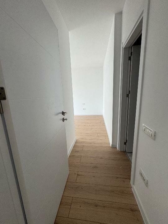 Pers fizică - Apartament de vis cu 3 camere şi vedere superba spre lac! - Poză 11