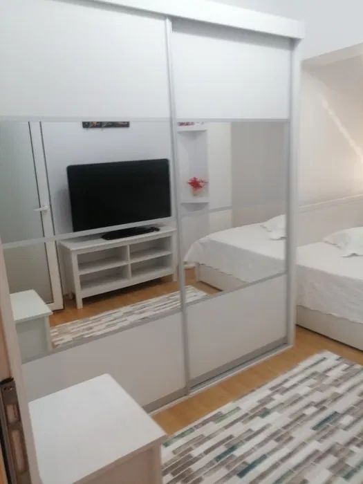 Apartament la  mansarda, Micro 19, mobilat si utilat - Poză 5