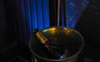 Bijuterie arhitecturală cu dotări smart in centrul Brasovului - Poză 12