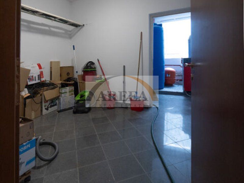 Vila cu 750 mp utili si teren de 1.480 mp in Erou Iancu Nicolae - Poză 42