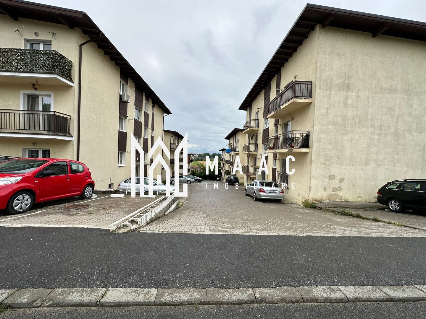 Apartament 3 camere | Etaj 3 | Balcon | Parcare | Modern - Poză 16