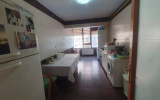 De vanzare – Apartament 3 camere | Complex Vega, Strada Tecuci, Galati - Poză 14