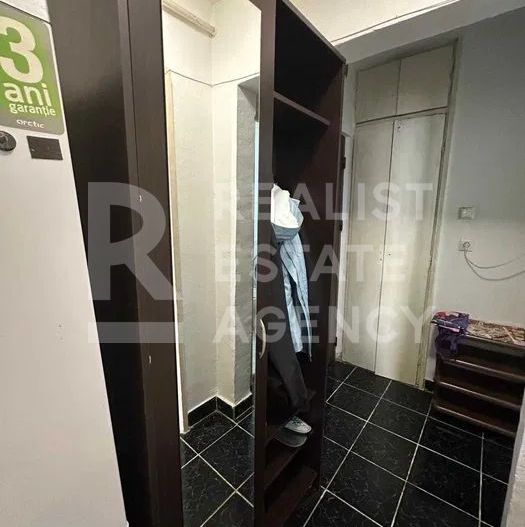Vânzare, garsonieră în zona Militari Residence - Poză 5