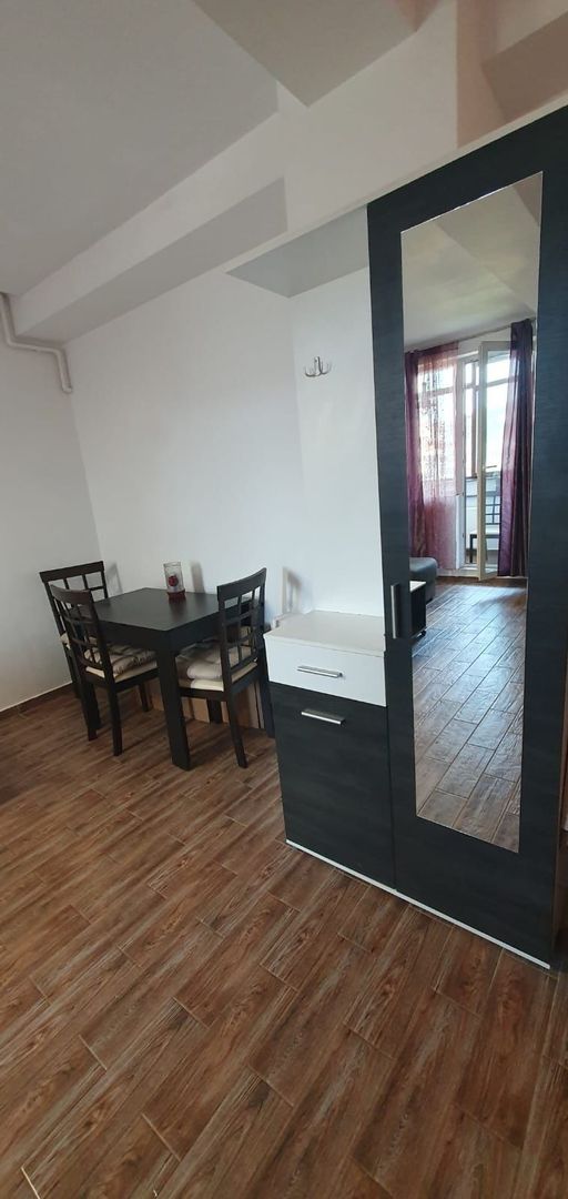 De inchiriat apartament 2 camere Militari Residence - Poză 3