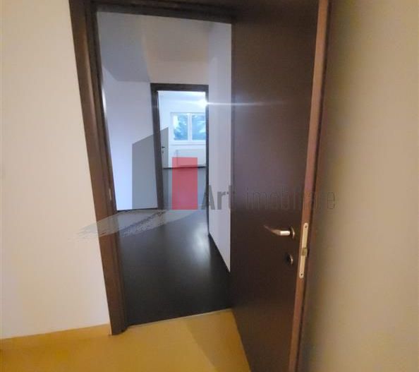 Apartament 3 camere Vitan metrou Mihai Bravu - Poză 20