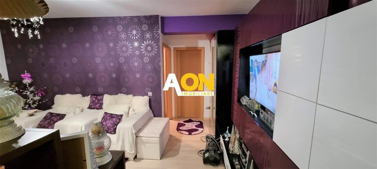 De vanzare apartament 2 camere bloc nou Cetate - Poză 2