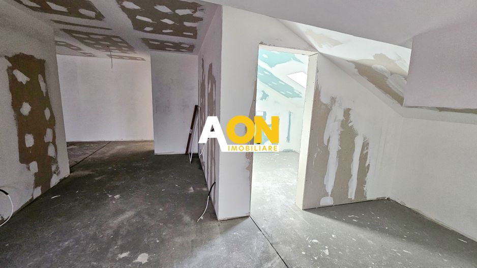 Casă 6 camere în Ciugud, dotări premium și design modern, 710 mp teren - Poză 24