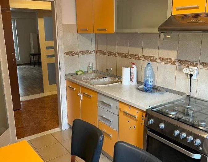 Apartament 3 camere Unirii - Poză 2
