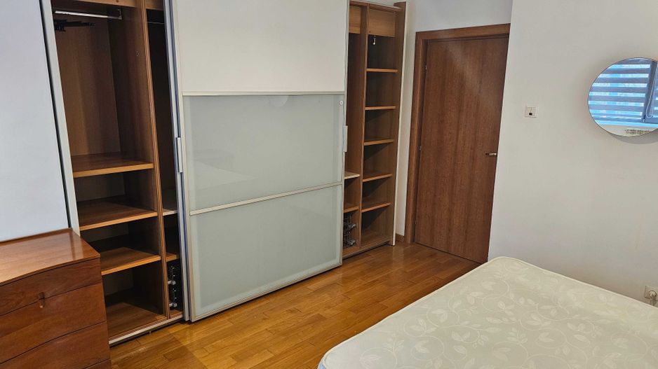 Vanzare Apartament 3 Camere de Prestigiu Stradal  pe Bulevardul Decebal - Poză 7