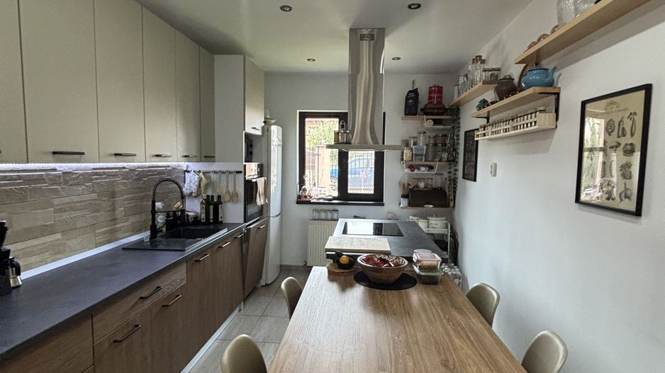 Vilă individuală/poziție avantajoasă în Dumbrăvița! - Poză 37