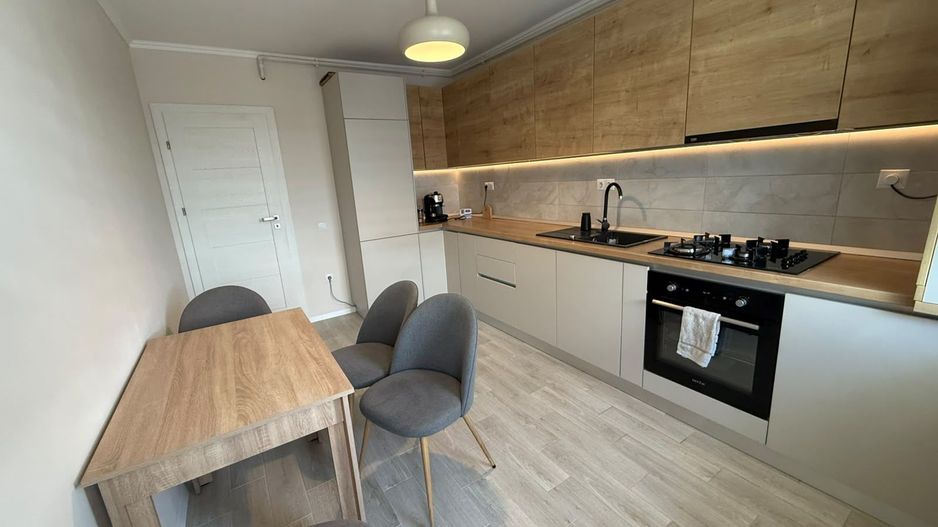 Apartament 2 camere decomandat - P. Brana, Selimbar - Poză 7