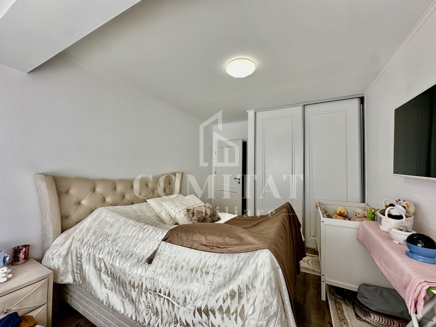 Apartament 3 camer | Etaj 1 | Zona Eroilor - Poză 2
