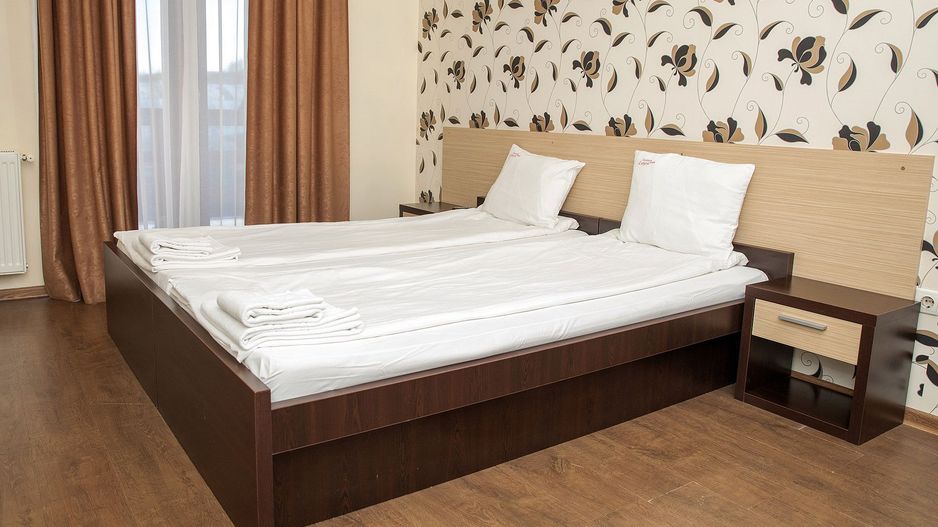 Pensiune, teren 4.460 mp, Hidișelul de Jos, Bihor. 685.000 Euro (neg). - Poză 29