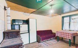 Casă 5 camere şi anexe în Cuied - Poză 13