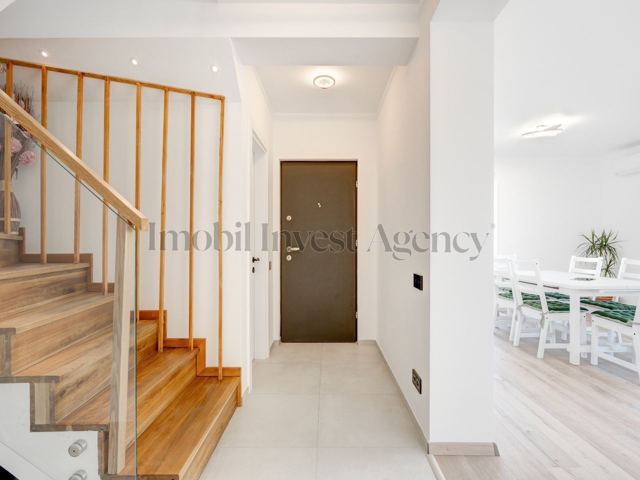 Vila Duplex 5 camere Otopeni - Poză 10