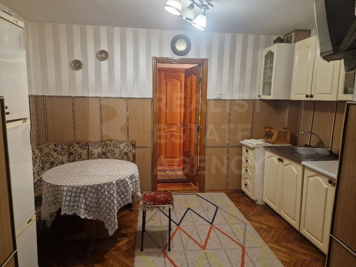 Vânzare, apartament, 3 camere, str. Ion Neculce, Buiucani - Poză 1