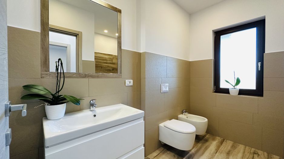 INCHIRIAT - Casa Segmentul Lux - 3 dormitoare & dressing - Prima Inchiriere - Poză 17